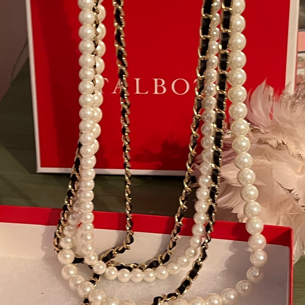 NWT Talbots Necklace
